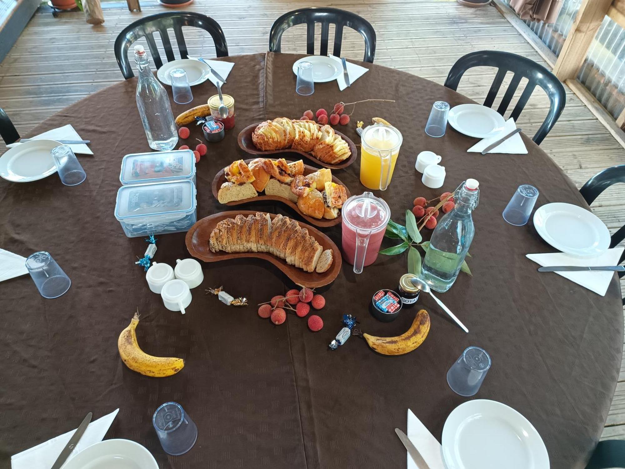 Les Hebergements Au Dy-Na Petite Île Extérieur photo